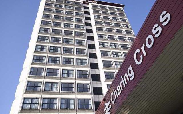 Premier Inn Glasgow City Centre (Charing Cross)