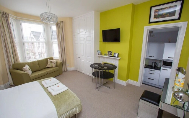 Studios At Glenthorne