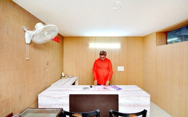 Vij Guest House by OYO Rooms
