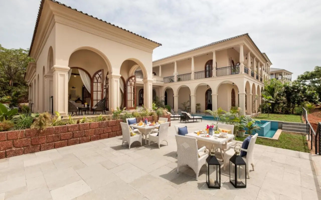 LohonoStays Sacri Borod Hill 7