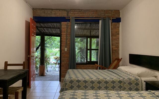 Quilas Hotel
