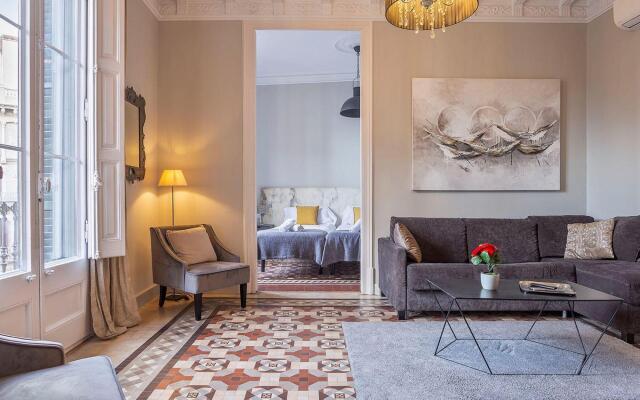 Luxurious apartment in the center of Barcelona