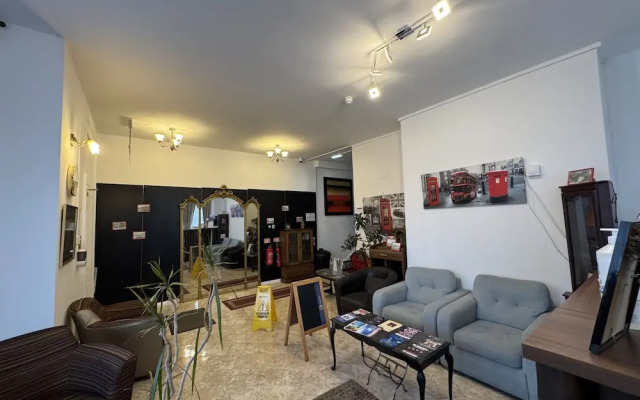 Carlton Courth Hotel Eastbourne