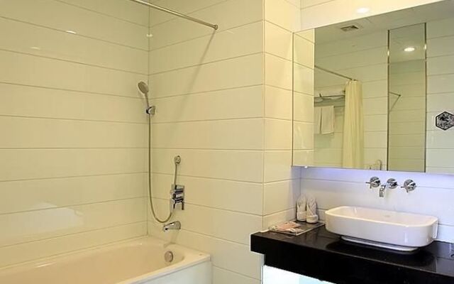 Mayford Hotel