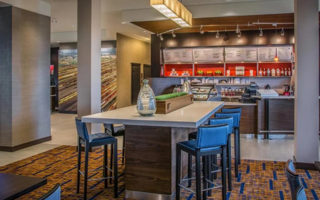 Courtyard Winnipeg Airport