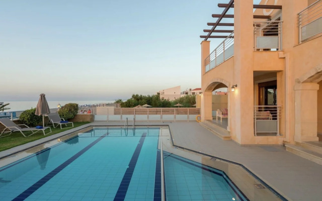 Villa in Rethimnon Crete With Private Pool