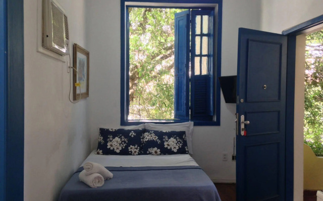 Brasileranza Hostel