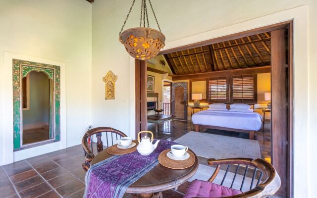 Villa Angsa by Nakula