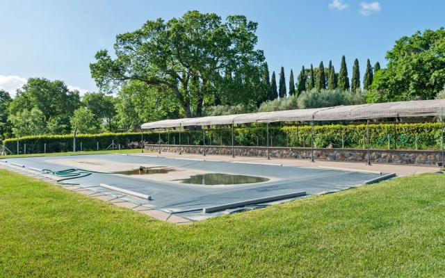 Delightful Holiday Home in Bolsena With Swimming Pool