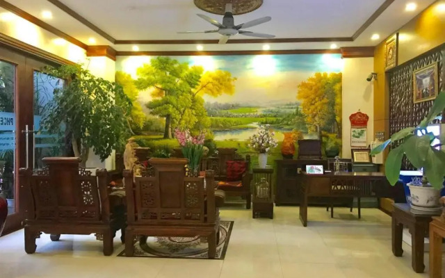 Phoenix 3 International Hotel