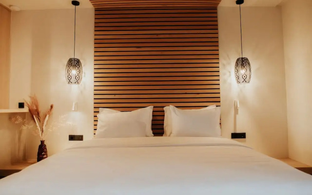 Somnus Suites