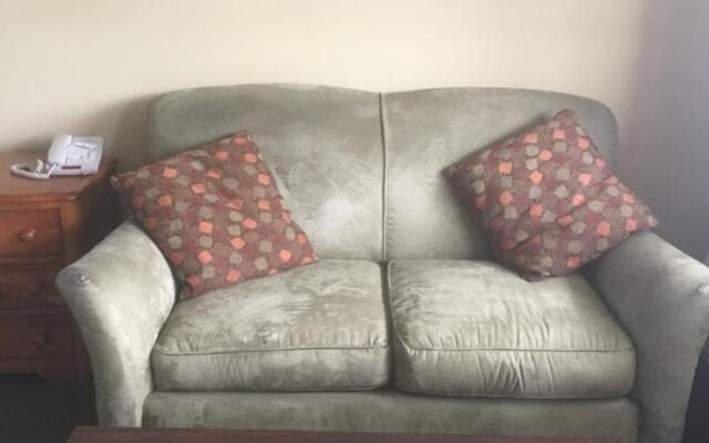 Ambassador Inn And Suites