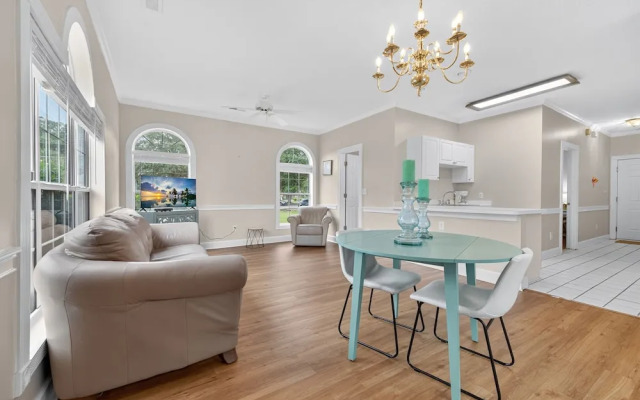 Magnolia Place 4687-101 1 Bedroom Condo