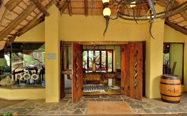 Motswiri Private Safari Lodge