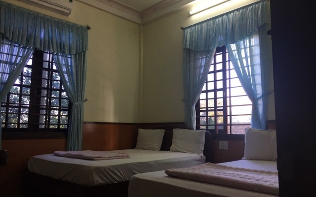 OYO 977 Minh Duc Guest House