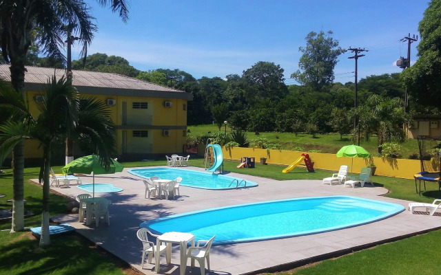 Canzi Cataratas Hotel
