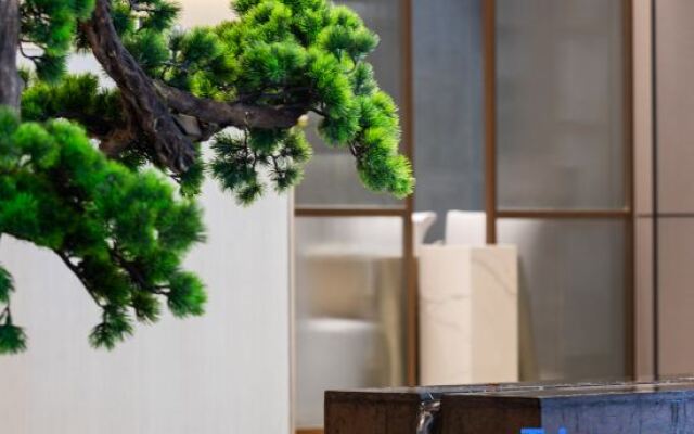Xiong Zhen Hotel