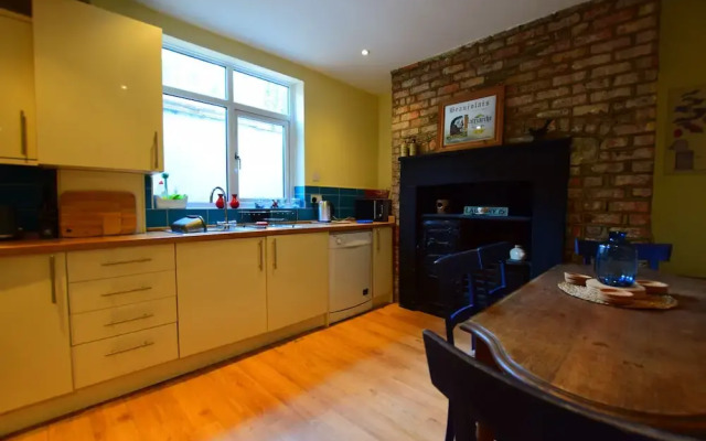 2 Mount Terrace