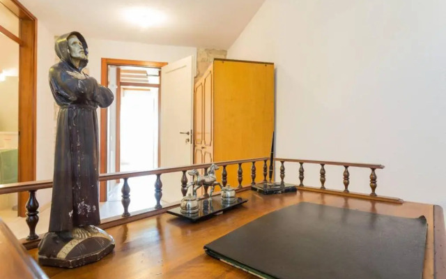 Villa Costanzi: Comfy Apartment Below The Cucco