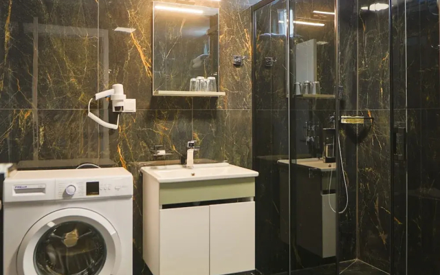 Deluna Ümitköy Suite
