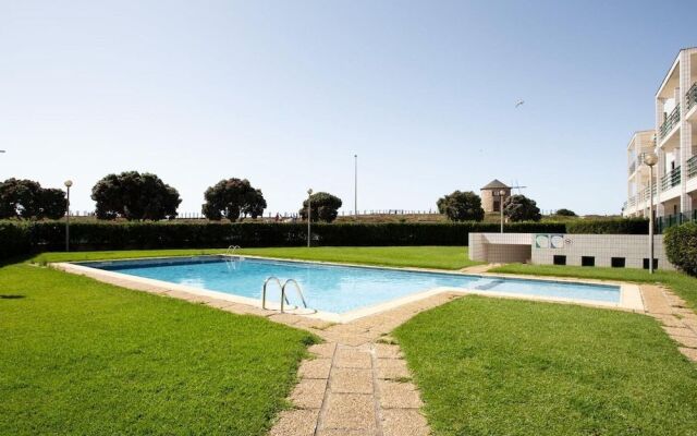 Apartment by the Sea, With Pool