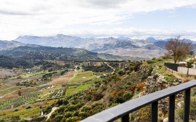 Cozy Holiday Home in Ronda near River