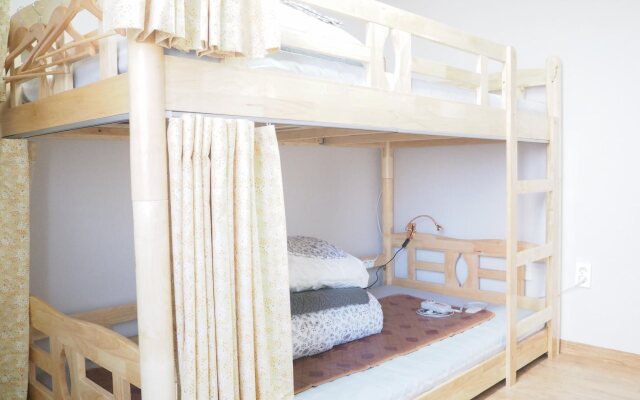 Yellow Guesthouse