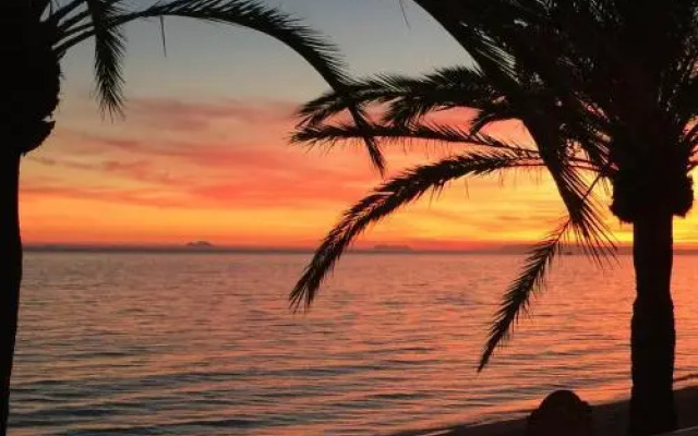 Loft on Marbella Promenade - Skol