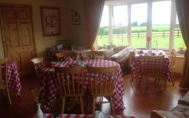 Loughrask Lodge B&B