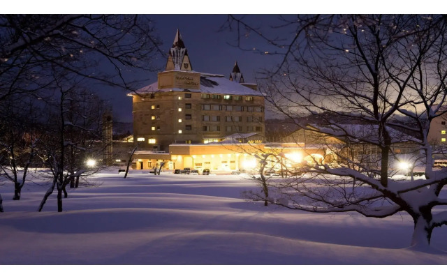 Royal Tainai Park Hotel