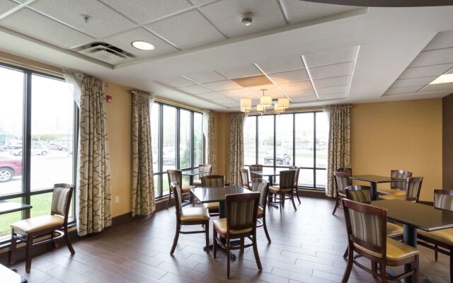 Clarion Hotel