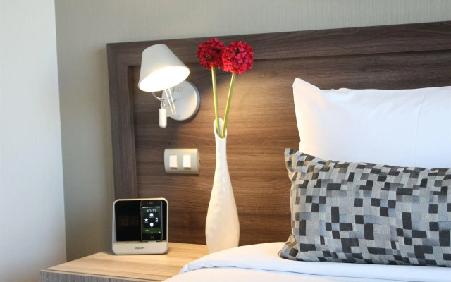 Radisson Blu Plaza El Bosque Santiago