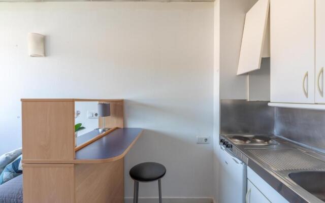 Residencia Universitaria Resa Lesseps