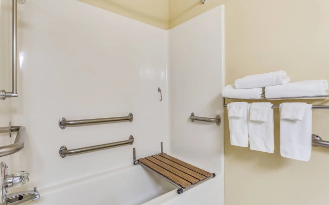 TownePlace Suites Dallas Bedford