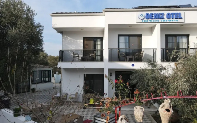 Deniz Otel