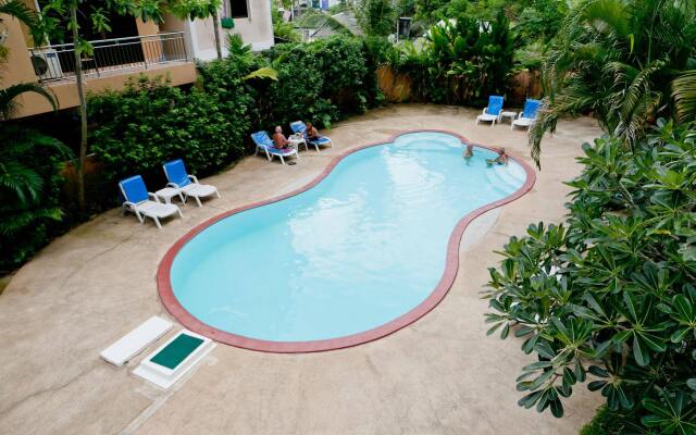Fullmoon Beach Resort
