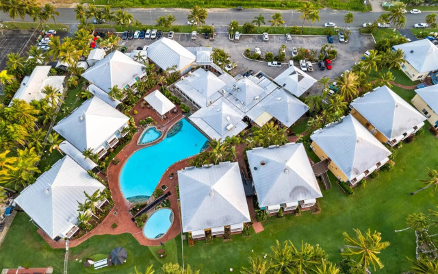 The Resort at Dolphin Heads