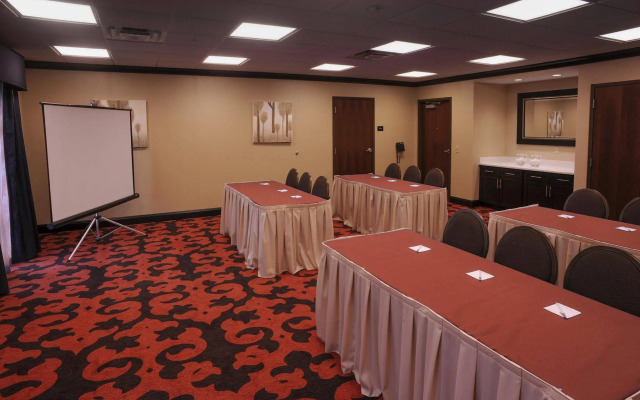 Hampton Inn Neptune/Wall