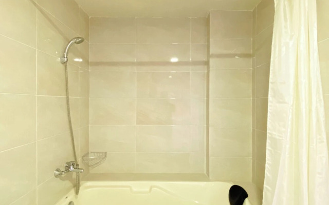 Spacious And Elegant Studio Apartment Mustika Golf Residence