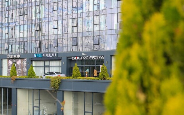 Modern Studio Apartment Near Mall of Istanbul