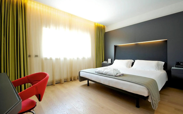Mercure Nerocubo Rovereto