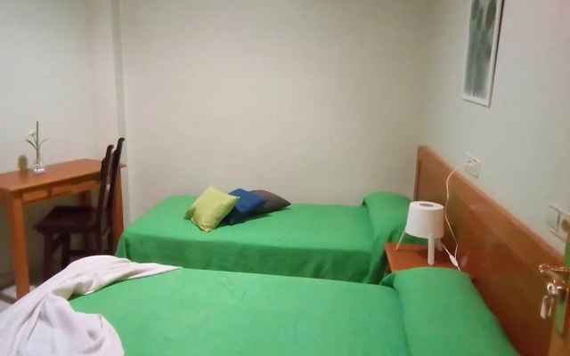 Hostal Burgalés