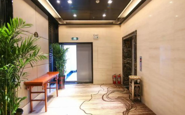 Tanghe Hotel