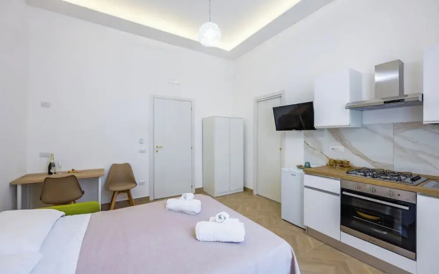 Essentia Home