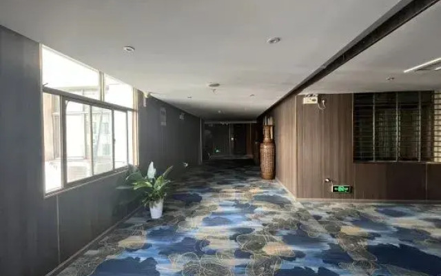 Yixuan Anlai Hotel (Macheng Plaza)