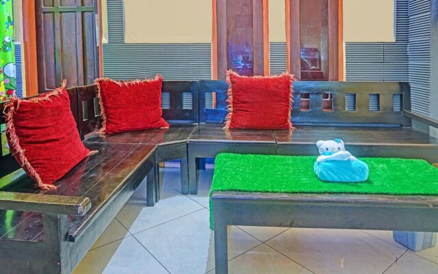 OYO 91588 Ananda Guest House Batu