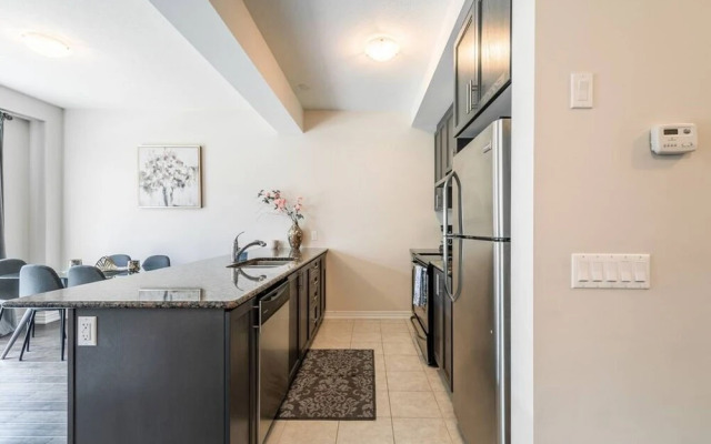 Modern 3BR House Steps to the Beach