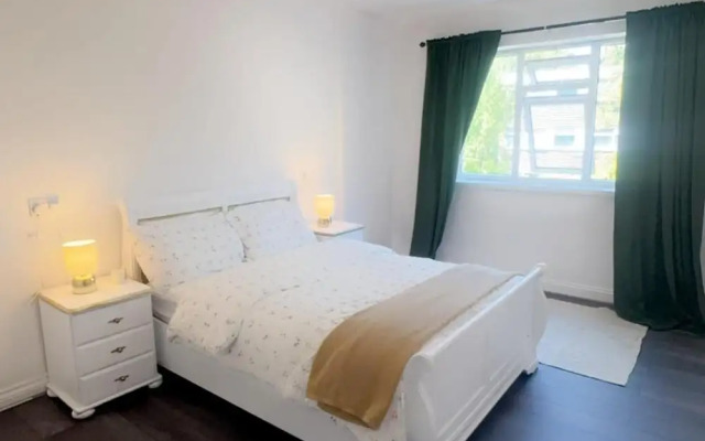 Birmingham Aprt- 2bdr- Sleeps4-close to City