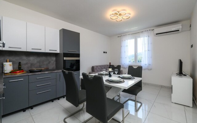 Awesome Apartment in Rabac With Wifi and 2 Bedrooms