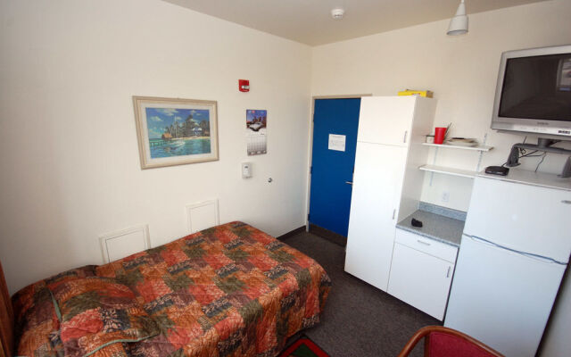 Ingra House Hotel